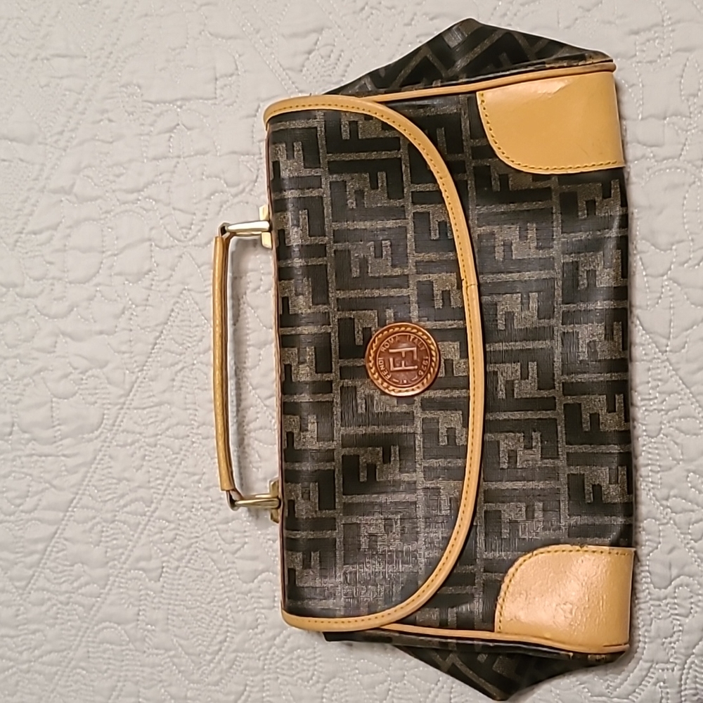Authentic Vintage Fendi/ Italy 1925 Bag